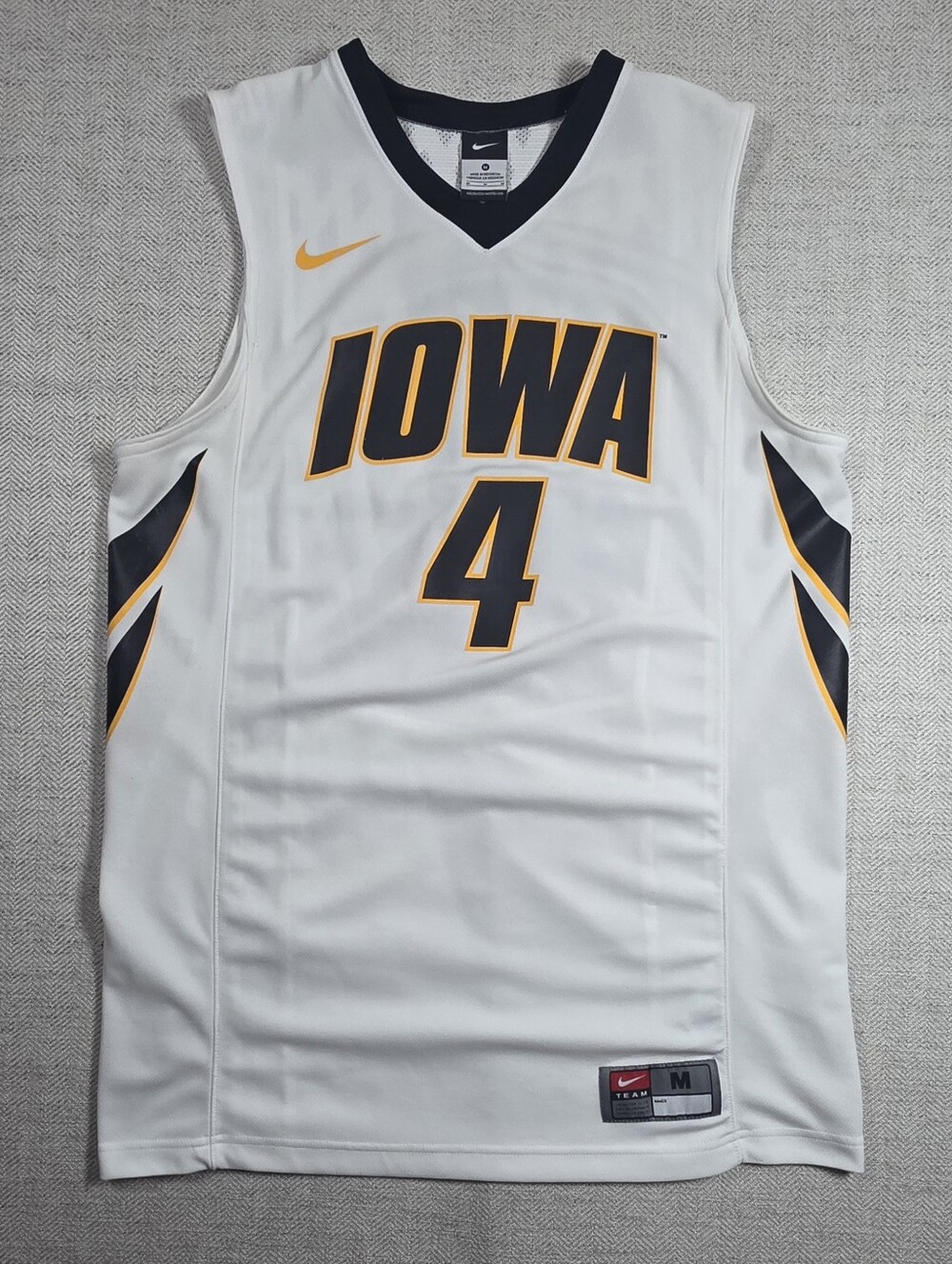 Nike Iowa Hawkeyes Basketball Jersey Mens Medium M #4 White Holiday 2013 NCAA